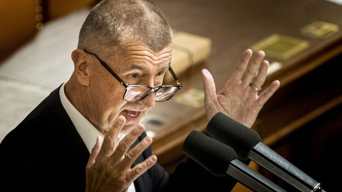 Šídlo: Ani za 10 let se poslanci o zvyšování svých platů nebudou bavit dospěle - Seznam Zprávy